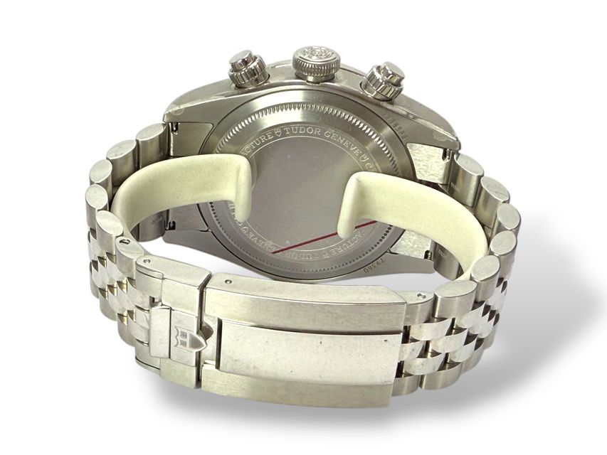 Tudor Black Bay Chrono M79360N-0024 Image 4